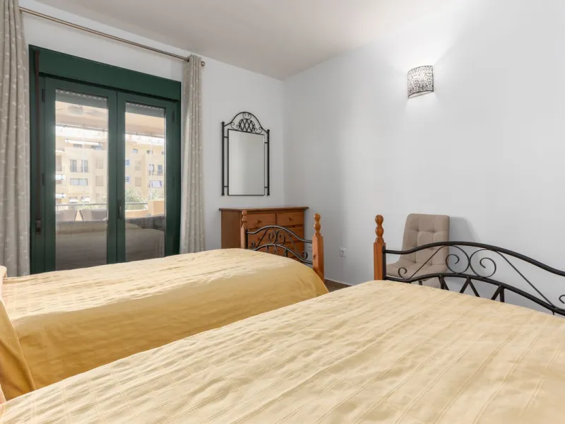 For sale: an exclusive apartment located in one of the most sought-after residential areas of Nueva Alcántara, San Pedro de Alcántara.