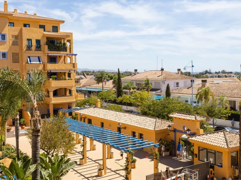 For sale: an exclusive apartment located in one of the most sought-after residential areas of Nueva Alcántara, San Pedro de Alcántara.