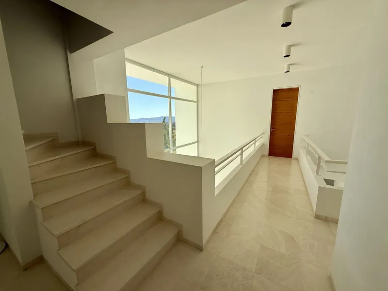 Luxury Detached Villa in Valtocado – Panoramic Sea & Mountain Views