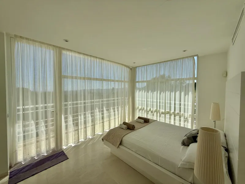 Luxury Detached Villa in Valtocado – Panoramic Sea & Mountain Views