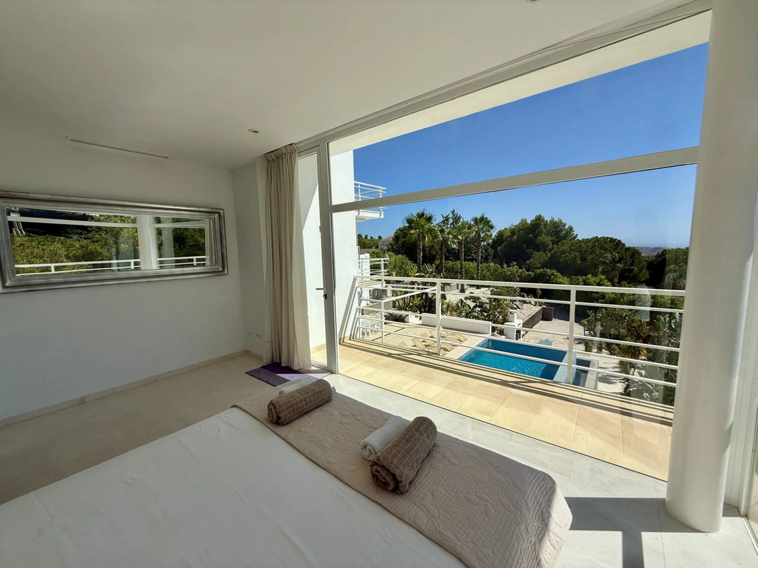 Luxury Detached Villa in Valtocado – Panoramic Sea & Mountain Views