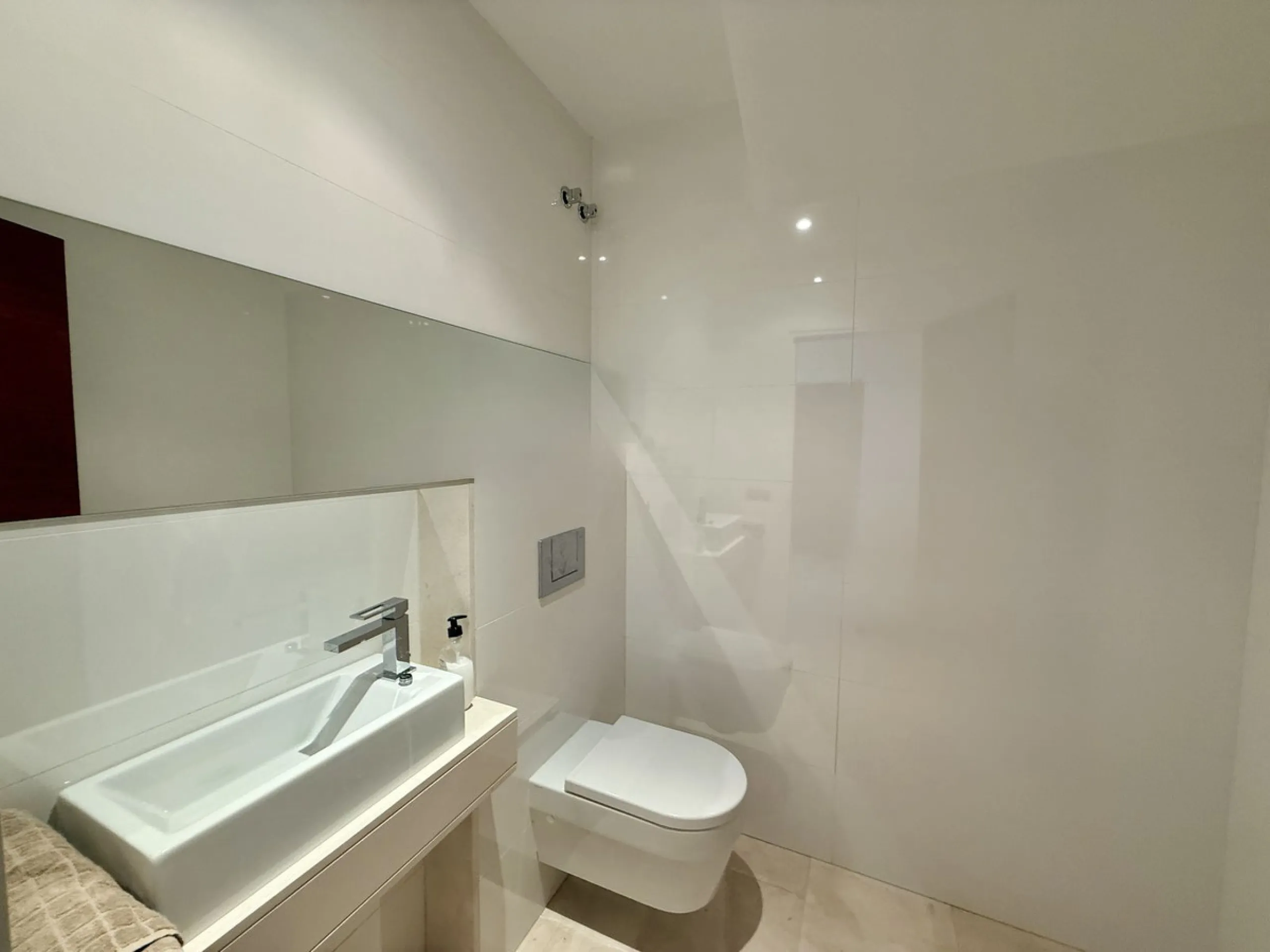 Luxury Detached Villa in Valtocado – Panoramic Sea & Mountain Views