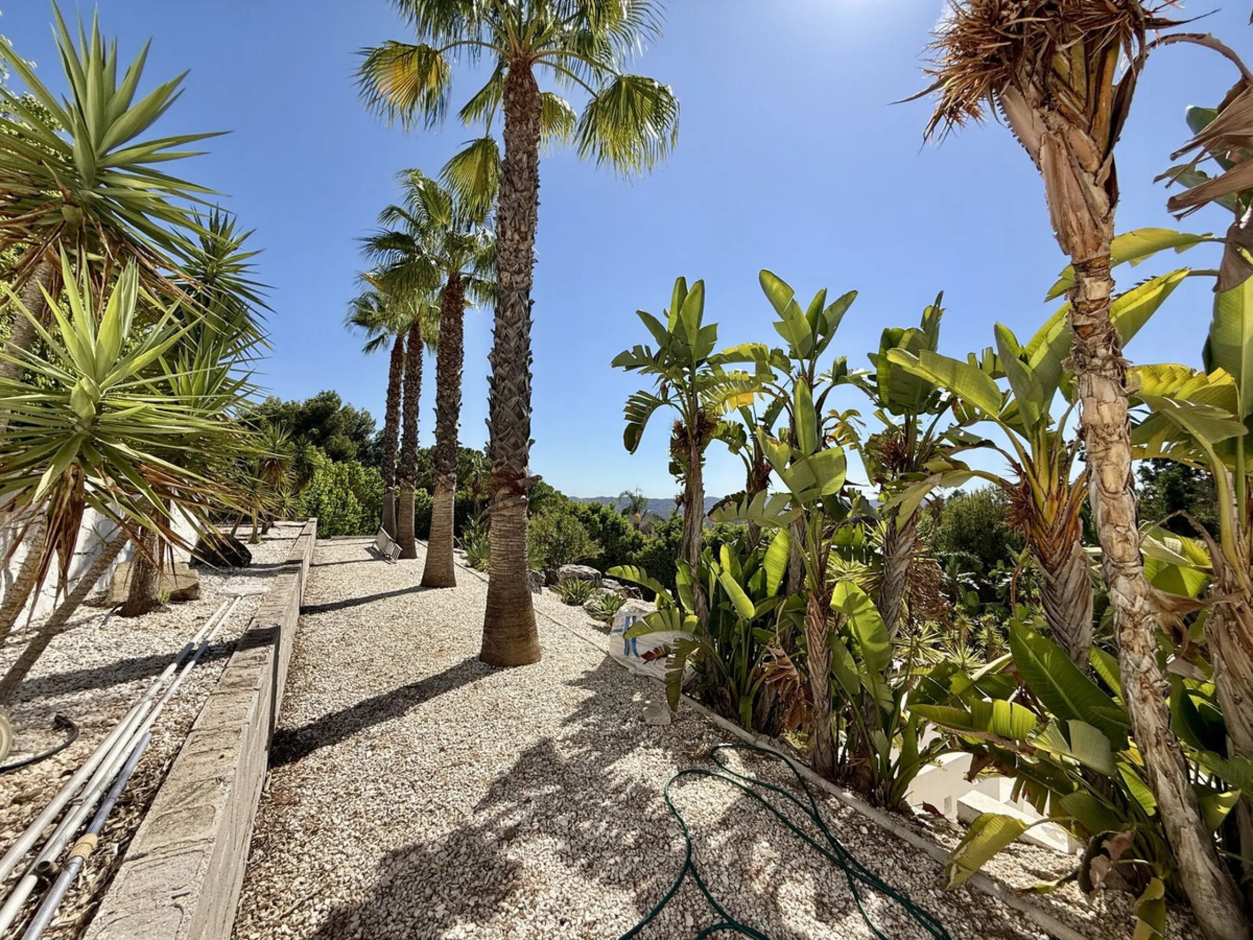 Luxury Detached Villa in Valtocado – Panoramic Sea & Mountain Views