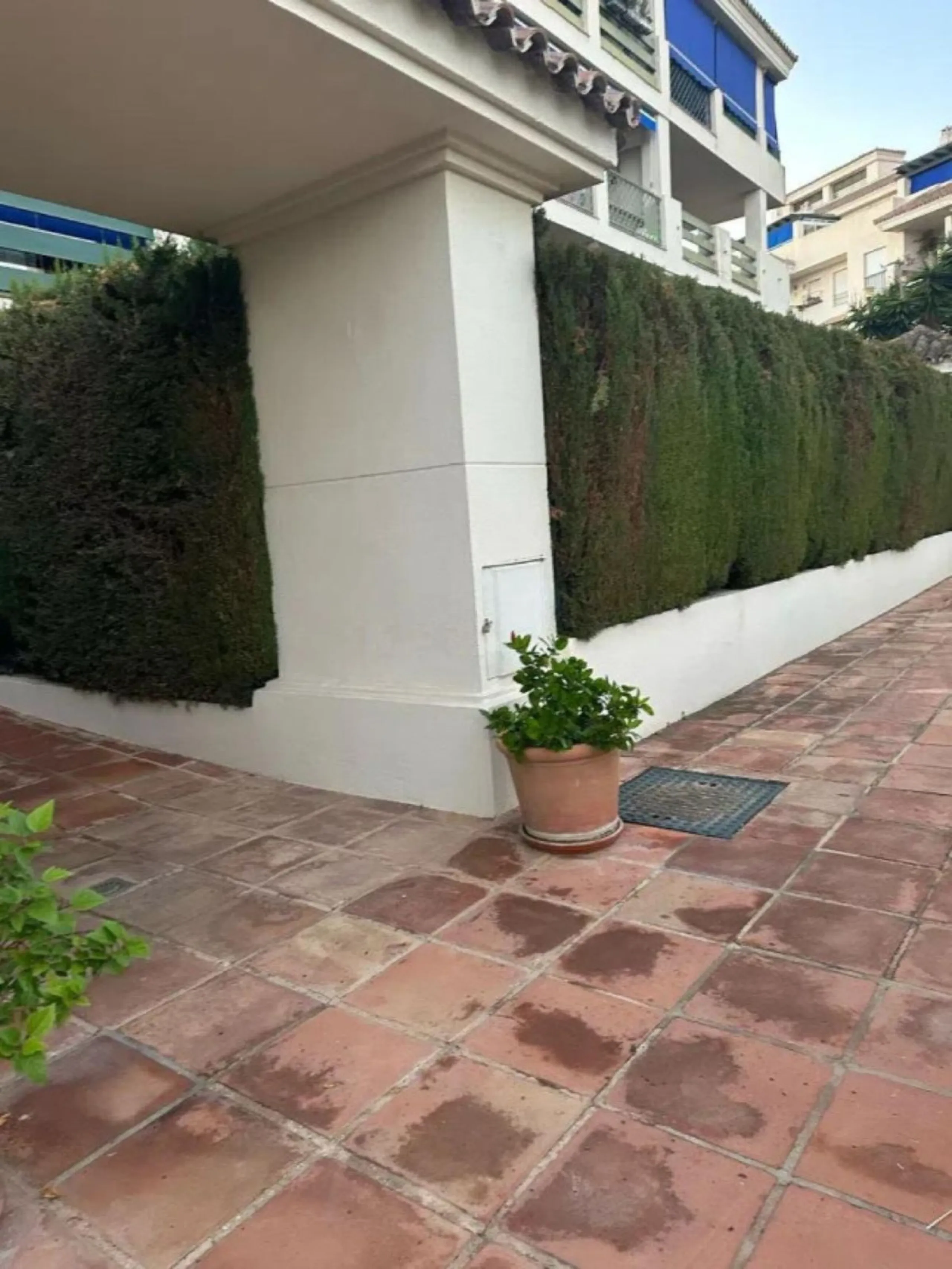 Ground Floor Apartment, Nueva Andalucía, Costa del Sol.