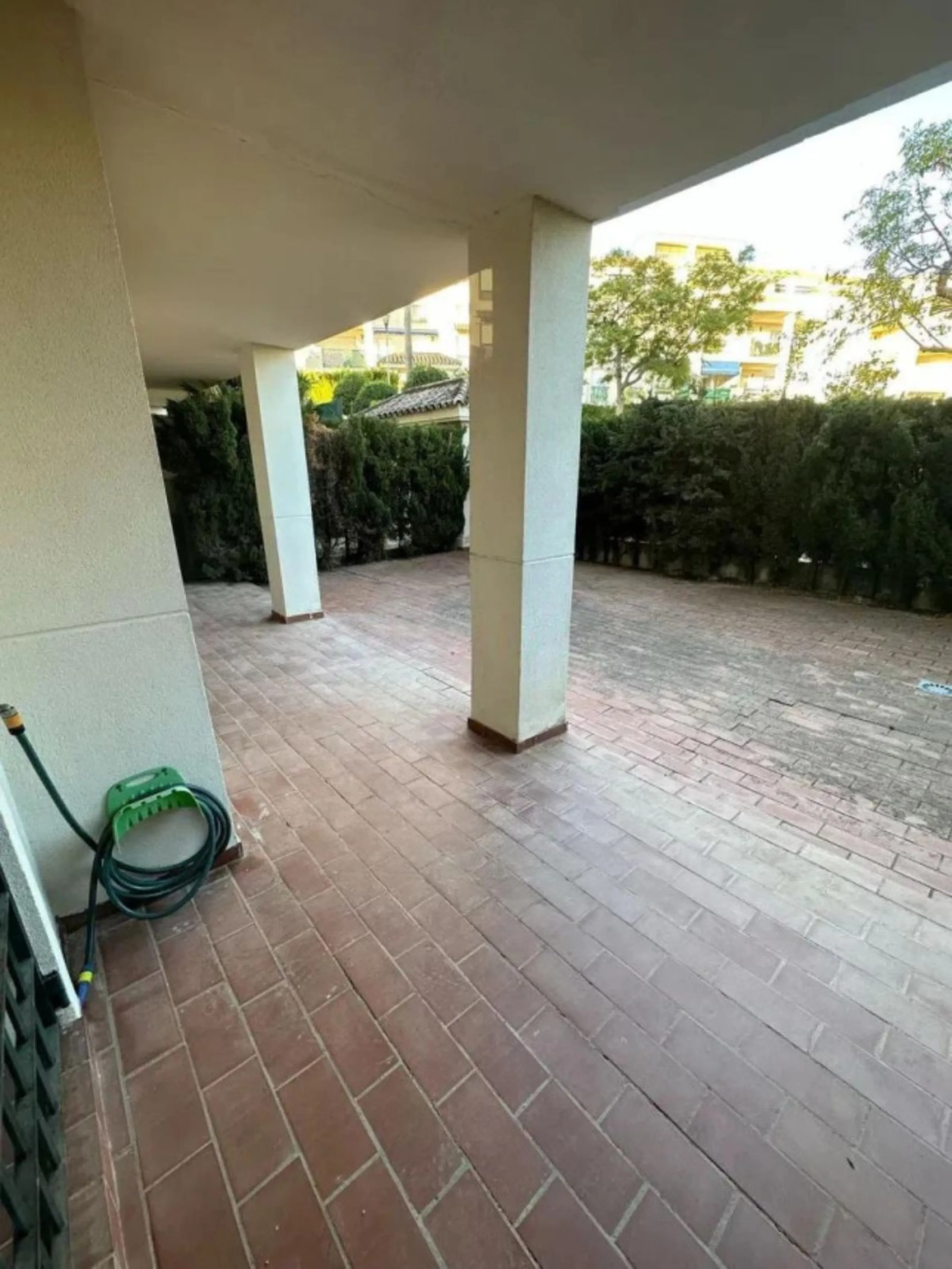Ground Floor Apartment, Nueva Andalucía, Costa del Sol.