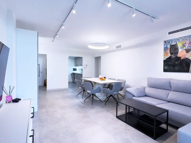 Bright and Modern Ground-Floor Apartment in El Paraíso – New Golden Mile