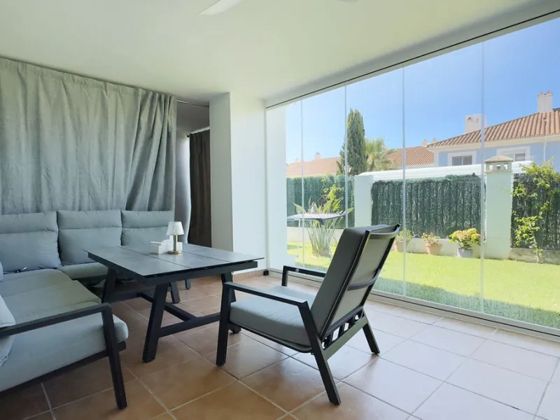Bright and Modern Ground-Floor Apartment in El Paraíso – New Golden Mile