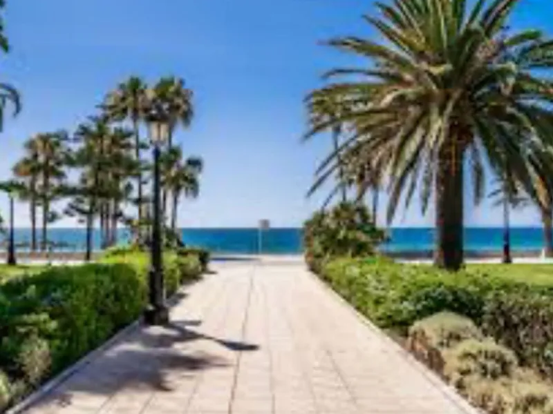 Apartment - Middle Floor Apartment в продаже в Marbella, Málaga. В доме 3 спален и 3 ванных комнат. Площадь дома 92 м²