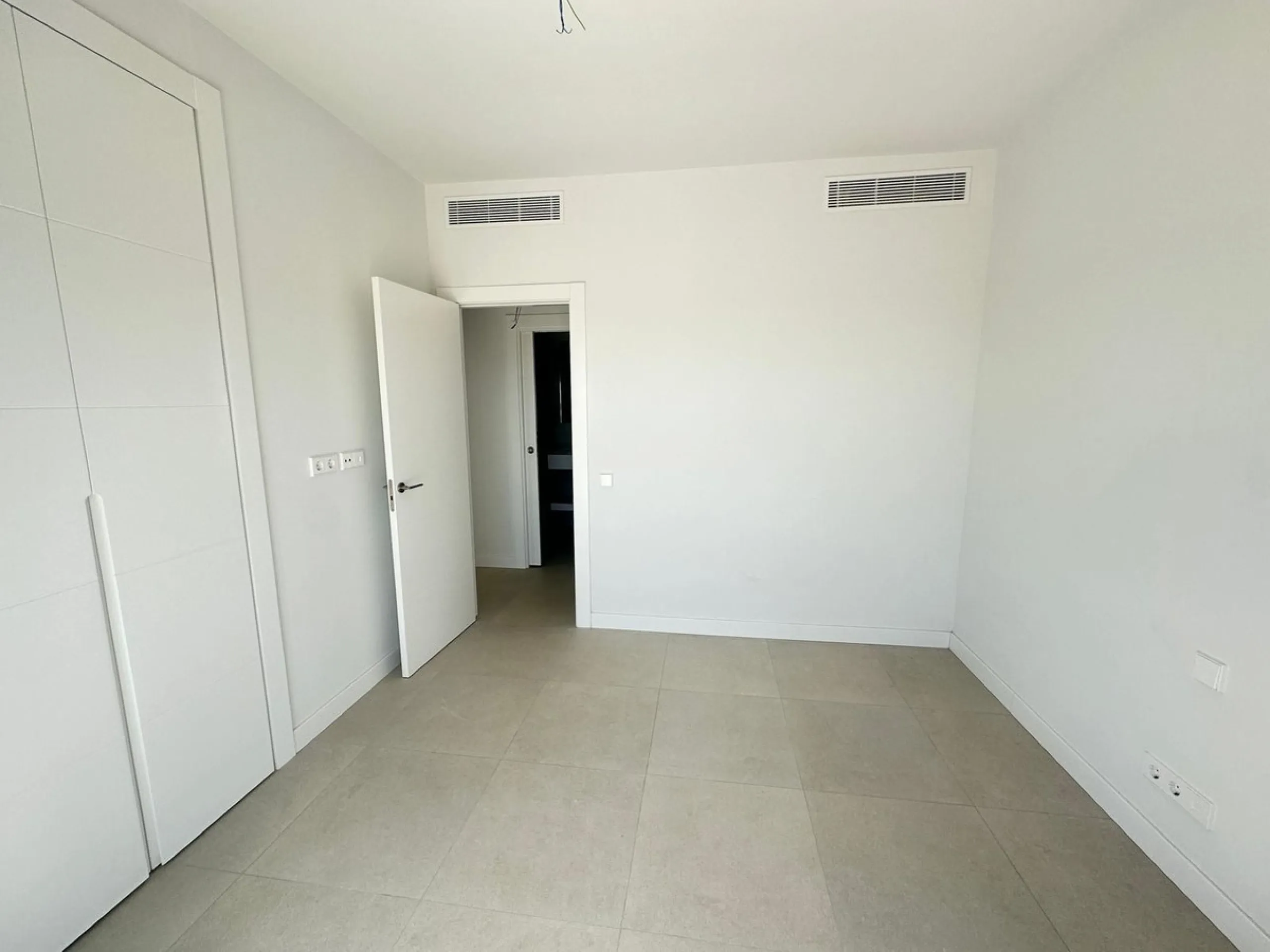 Apartment - Penthouse в продаже в Mijas, Málaga. В доме 2 спален и 2 ванных комнат. Площадь дома 75 м²