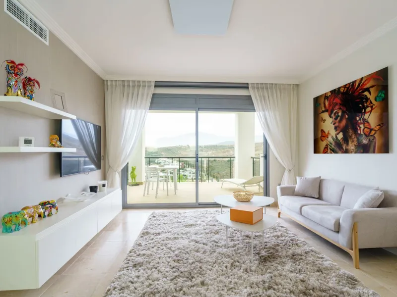 Exclusive Apartment with Panoramic Views in Villa Padierna