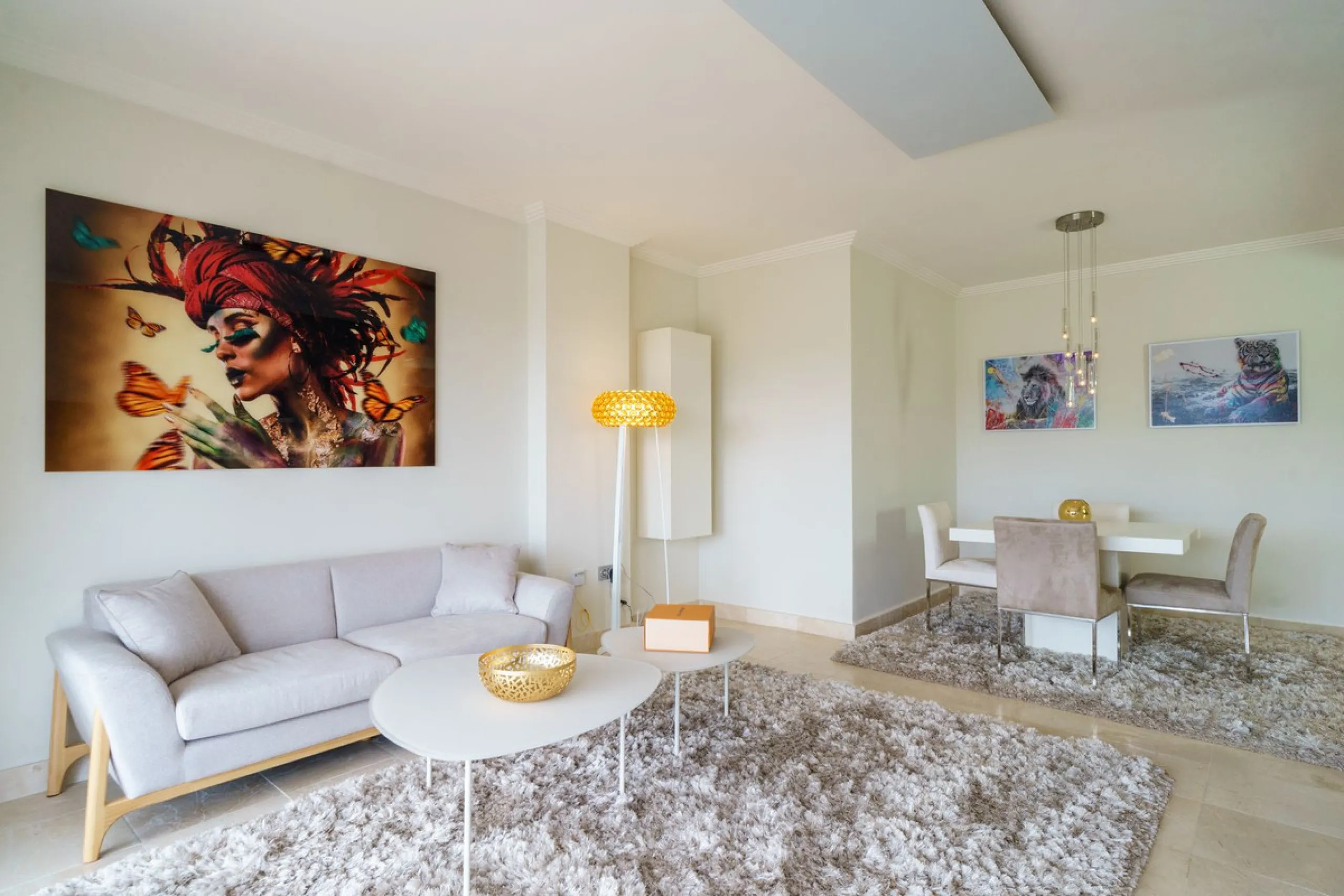 Exclusive Apartment with Panoramic Views in Villa Padierna