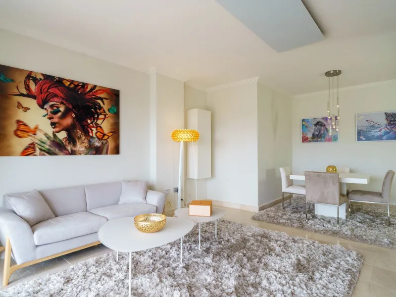 Exclusive Apartment with Panoramic Views in Villa Padierna