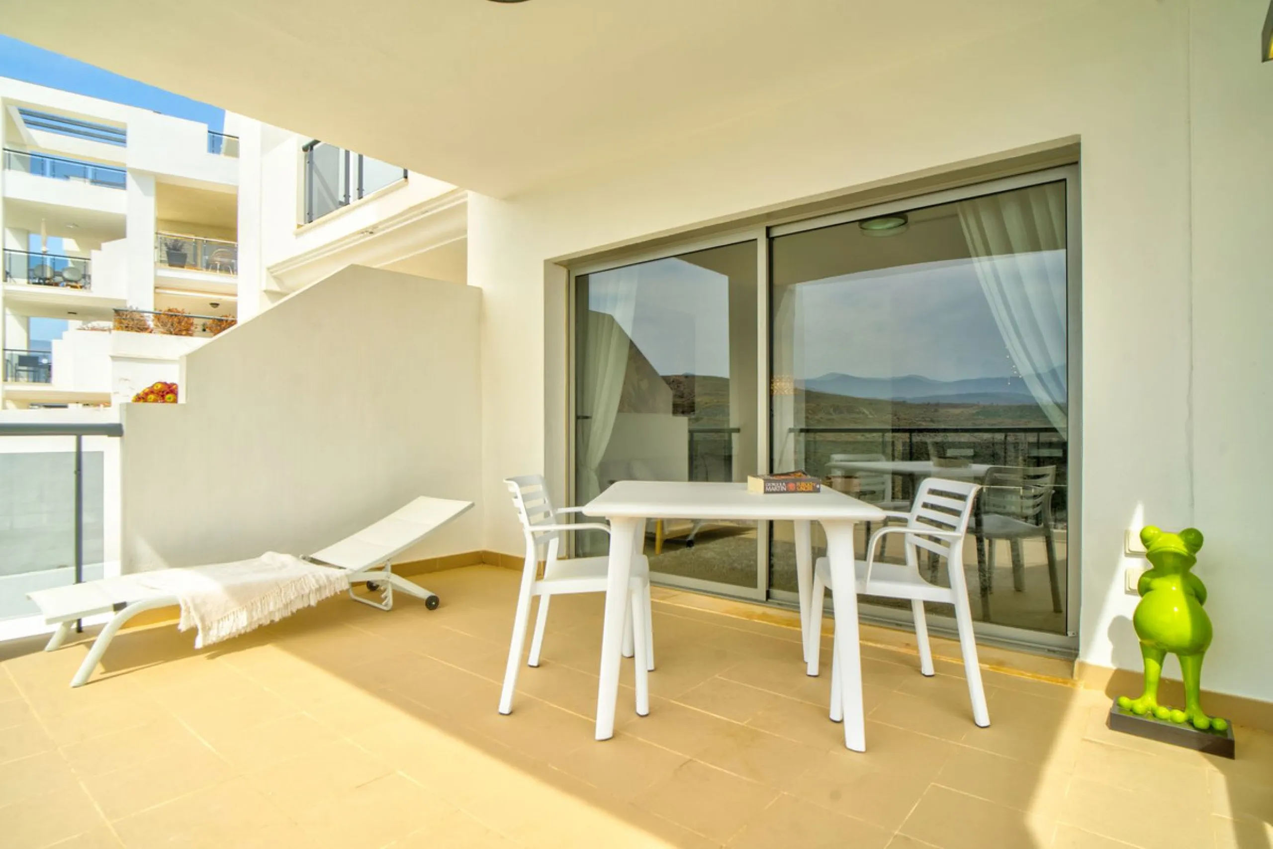 Exclusive Apartment with Panoramic Views in Villa Padierna