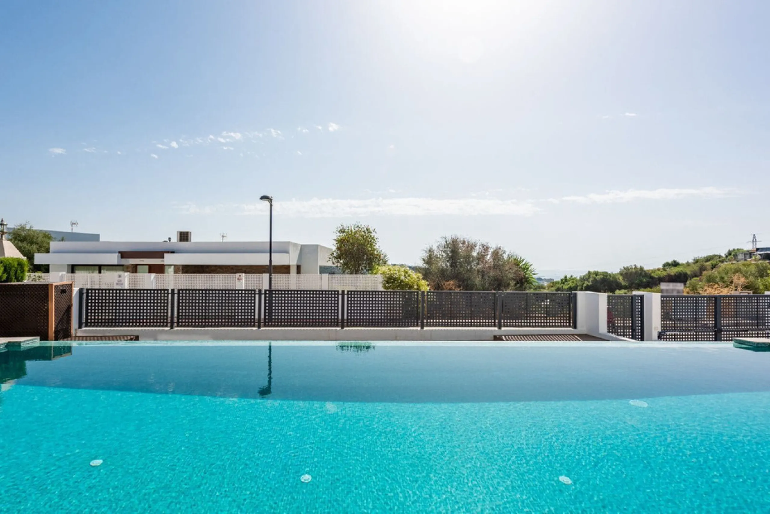 Modern Luxury Villa with Panoramic Golf & Sea Views in Estepona