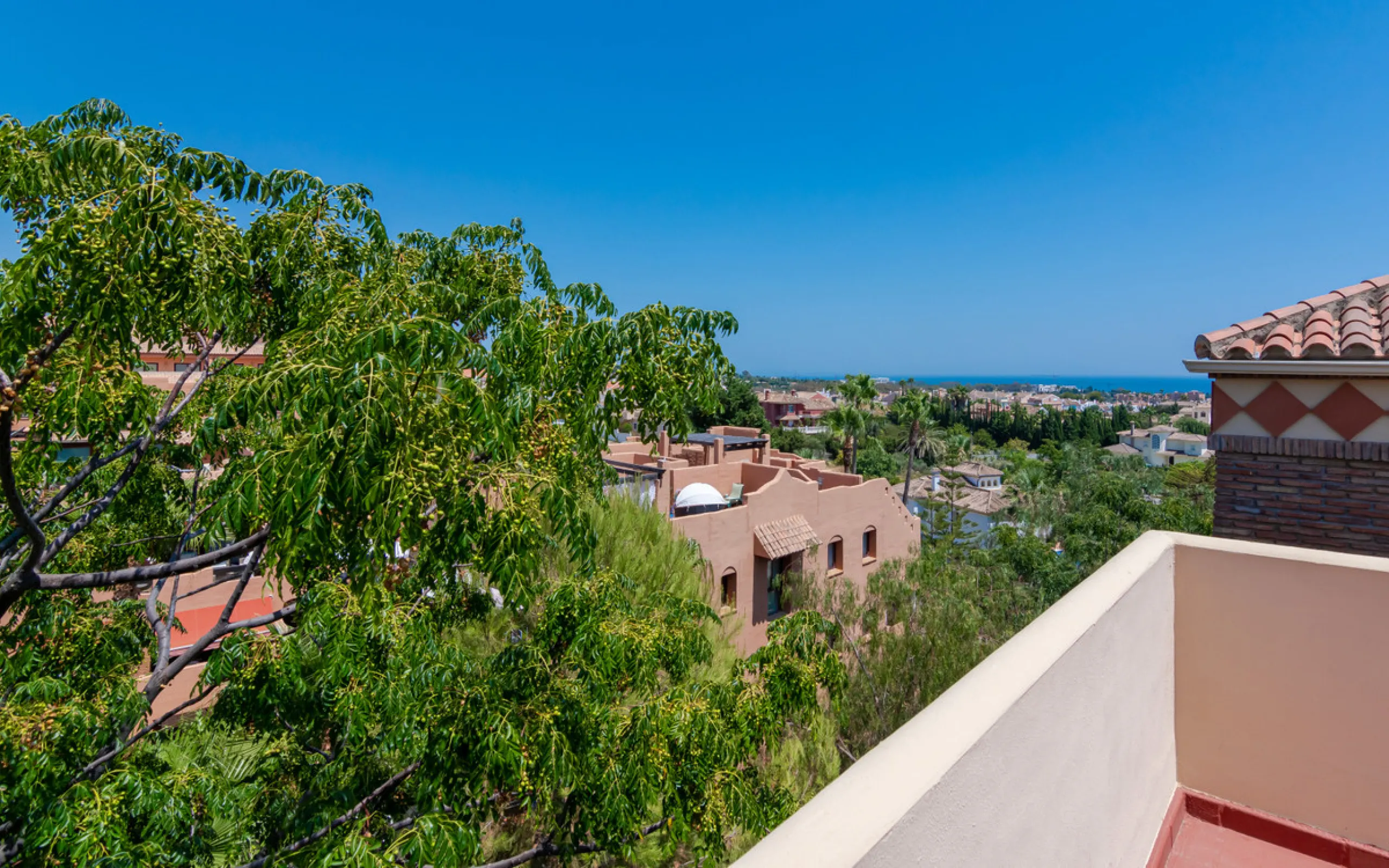 Exclusive Penthouse with Sea and Mountain Views at the Entrance of Los Flamingos.