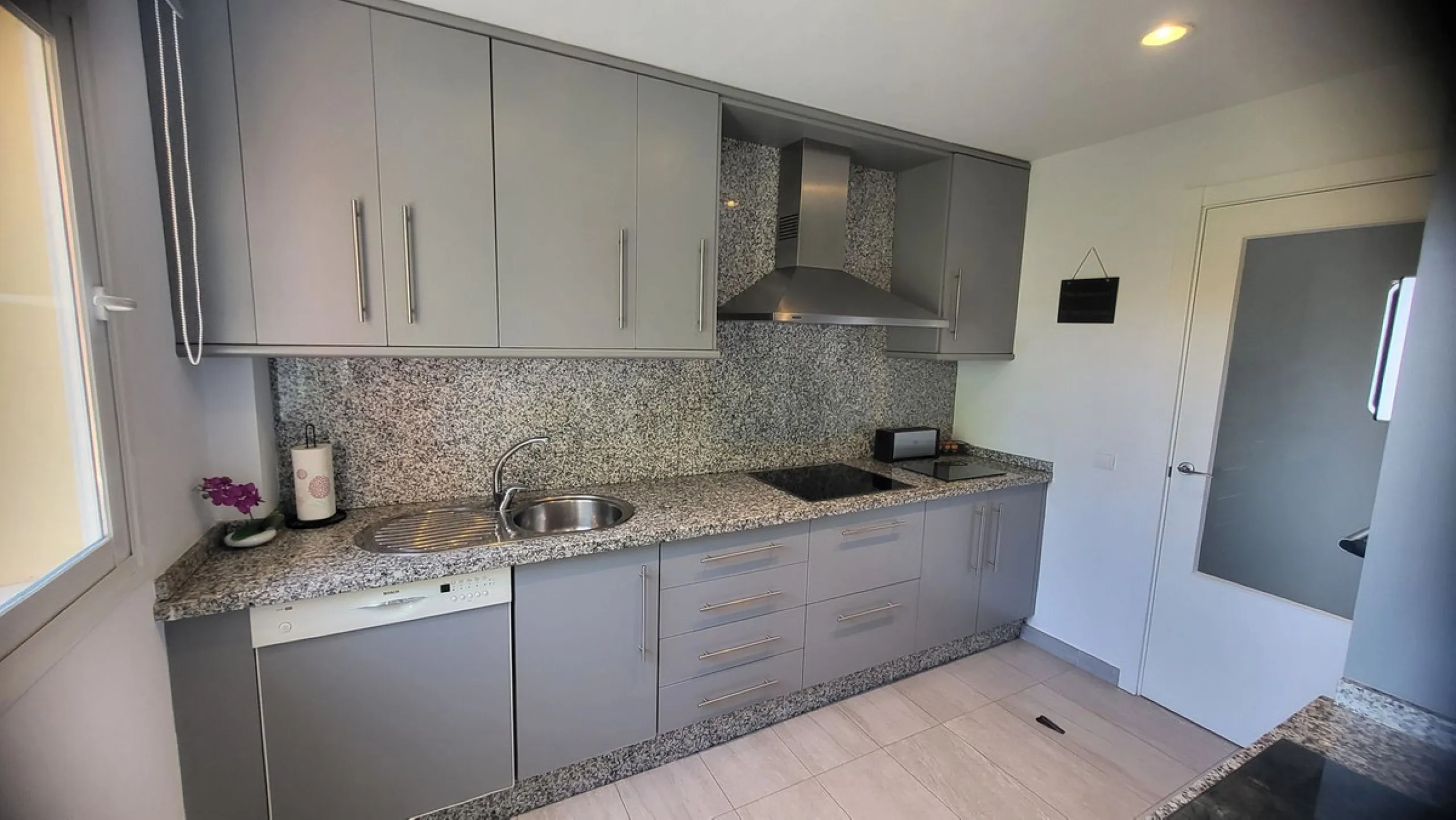 Exclusive Penthouse with Sea and Mountain Views at the Entrance of Los Flamingos.