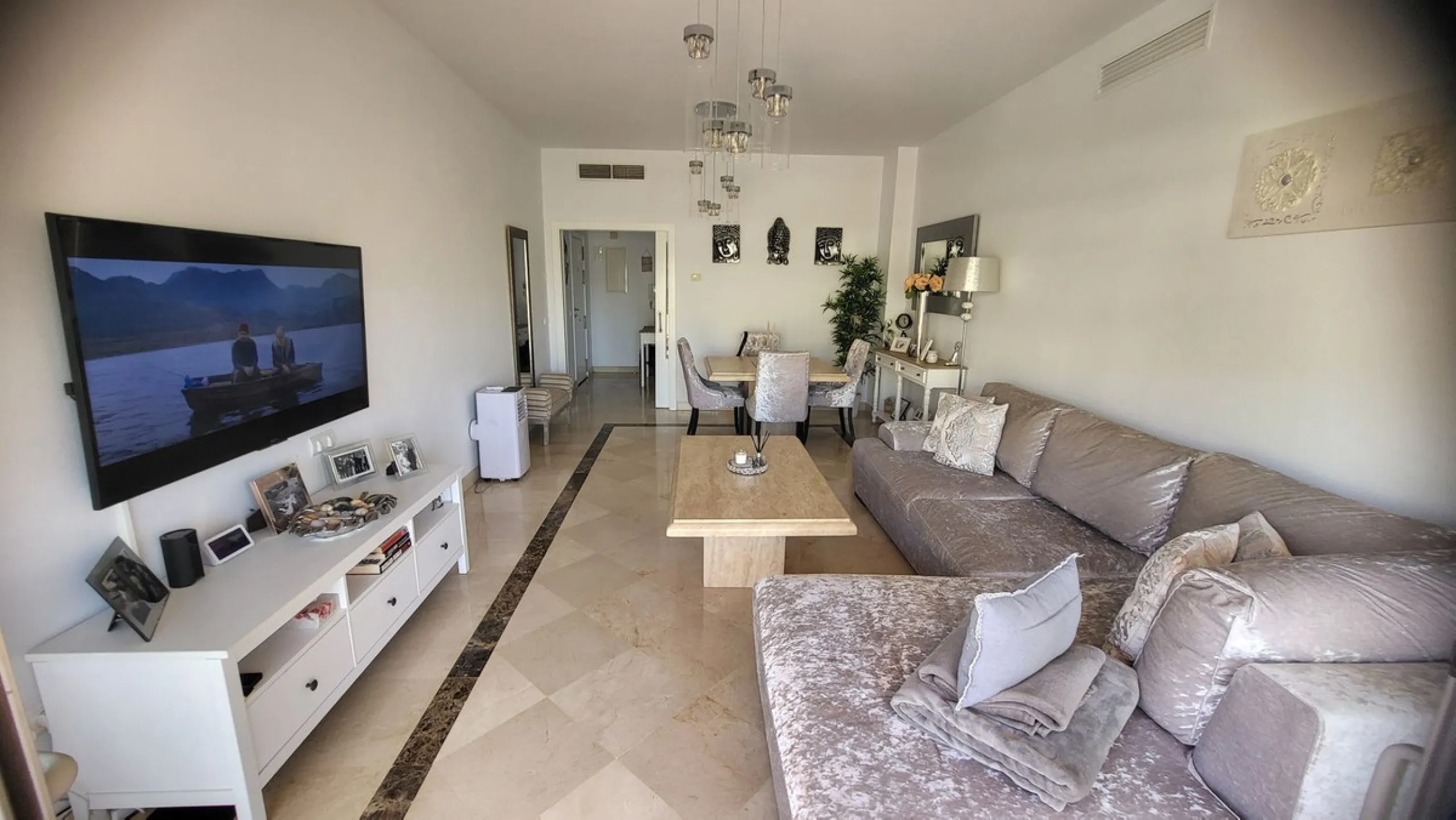 Exclusive Penthouse with Sea and Mountain Views at the Entrance of Los Flamingos.