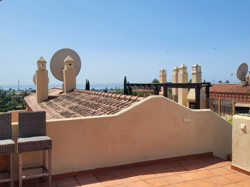 Exclusive Penthouse with Sea and Mountain Views at the Entrance of Los Flamingos.