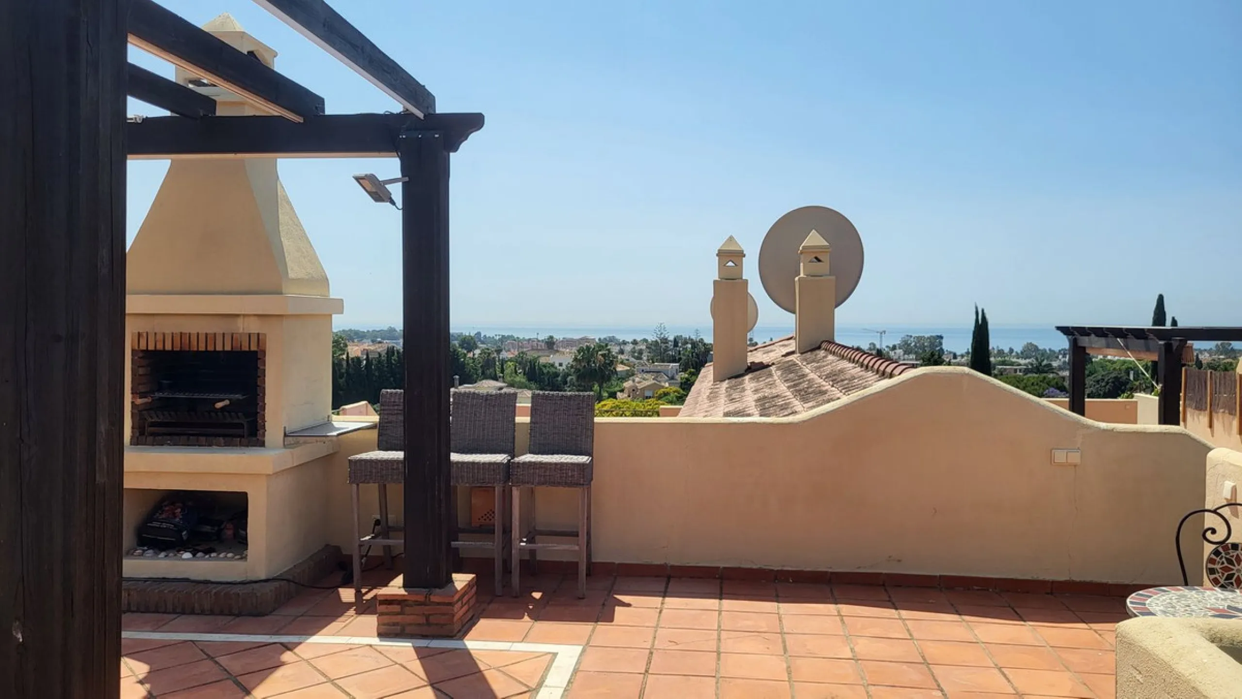 Exclusive Penthouse with Sea and Mountain Views at the Entrance of Los Flamingos.