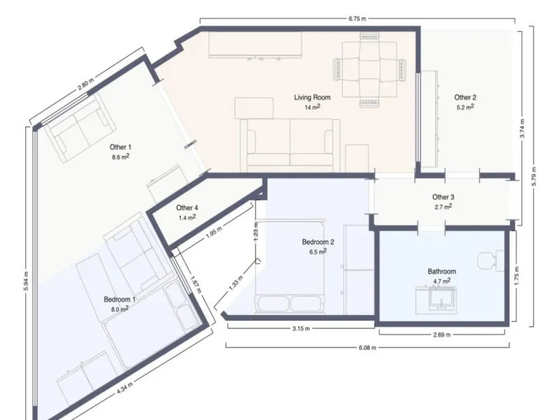 BEACHSIDE GROUND FLOOR APARTMENT – REFORM OPPORTUNITY IN MARBELLA DEL MAR WITH TOURIST LICENSE AND LPO
