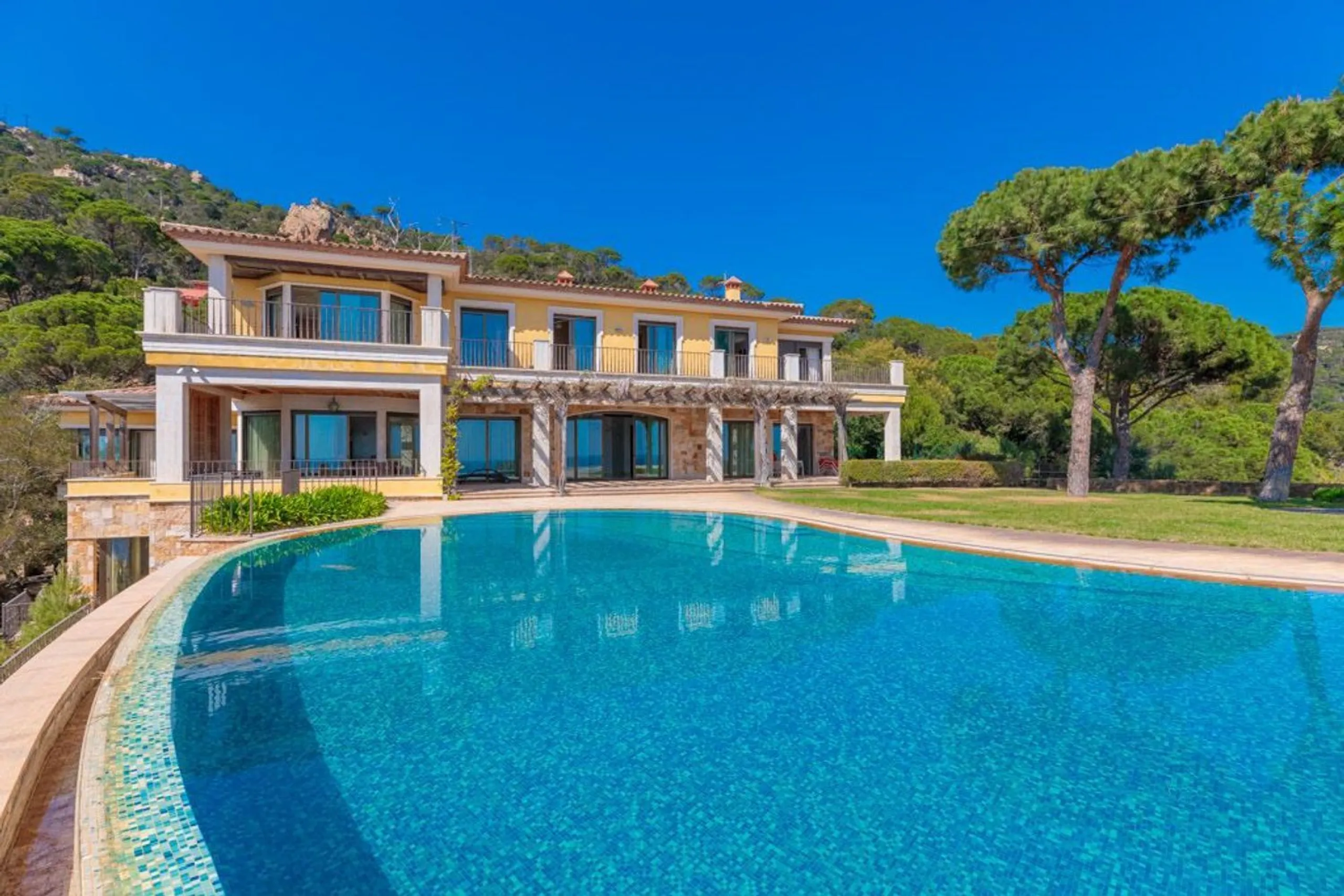 Luxuriöse Villa mit Meerblick in Punta Brava, Sant Feliu de Guíxols