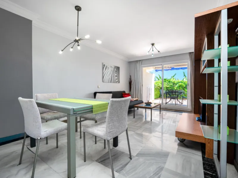 Apartment - Middle Floor Apartment в продаже в Marbella, Málaga. В доме 1 спален и 1 ванных комнат. Площадь дома 71 м²