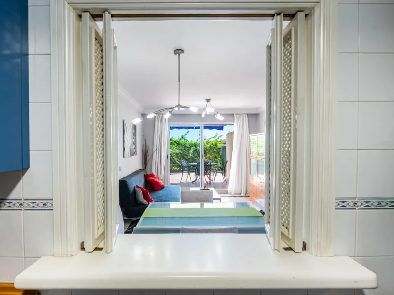 Apartment - Middle Floor Apartment в продаже в Marbella, Málaga. В доме 1 спален и 1 ванных комнат. Площадь дома 71 м²