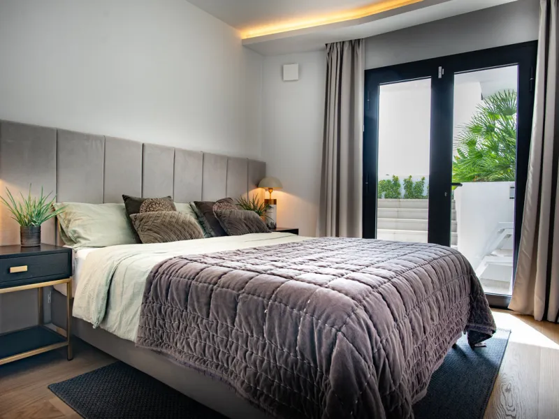 House - Detached Villa в продаже в Benahavís, Málaga. В доме 5 спален и 5 ванных комнат. Площадь дома 386 м². Площадь участка 765 м²