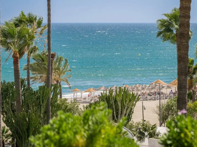 Apartment - Penthouse в продаже в Marbella, Málaga. В доме 3 спален и 3 ванных комнат. Площадь дома 221 м²