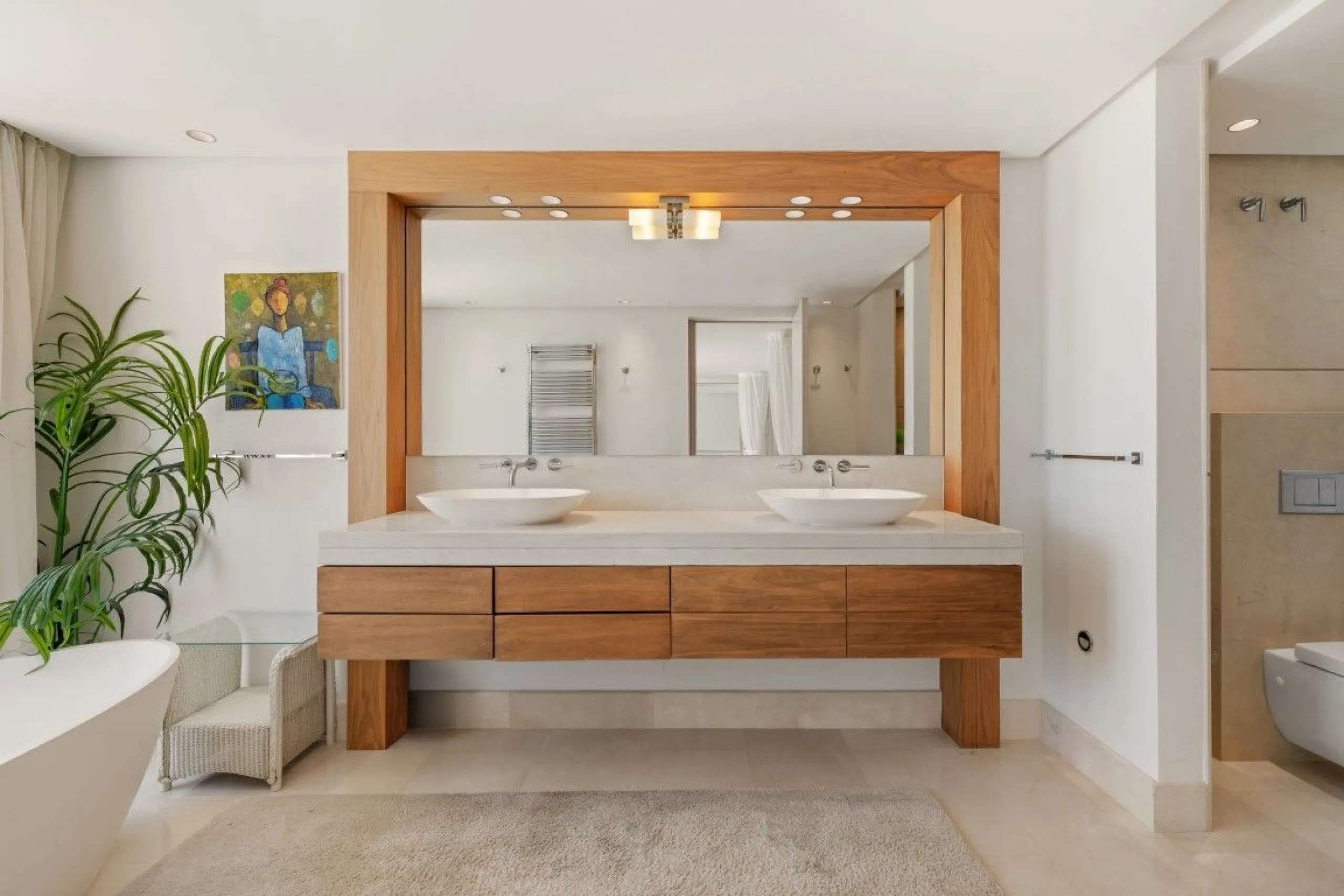 Apartment - Penthouse в продаже в Marbella, Málaga. В доме 3 спален и 3 ванных комнат. Площадь дома 221 м²