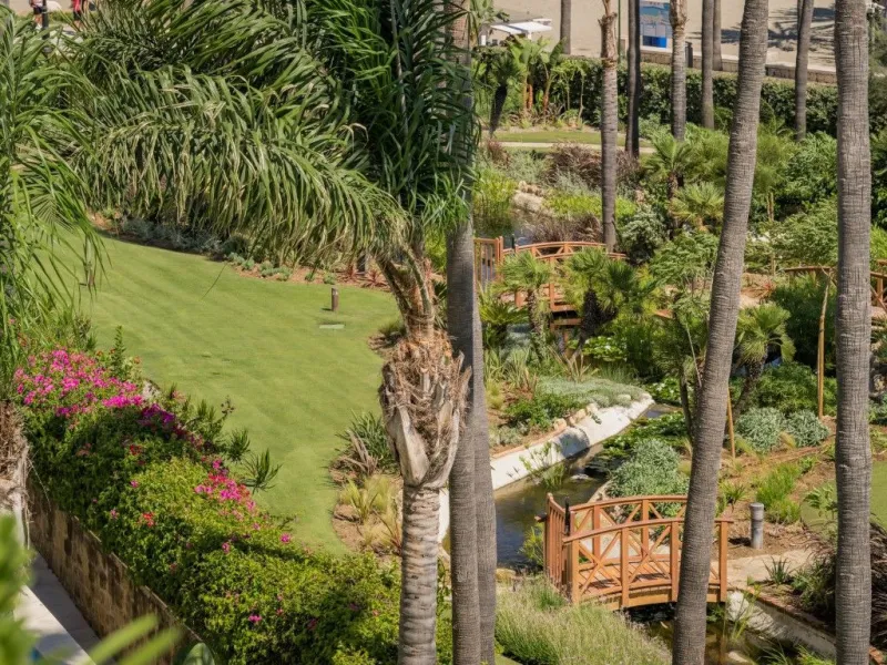 Apartment - Penthouse в продаже в Marbella, Málaga. В доме 3 спален и 3 ванных комнат. Площадь дома 221 м²