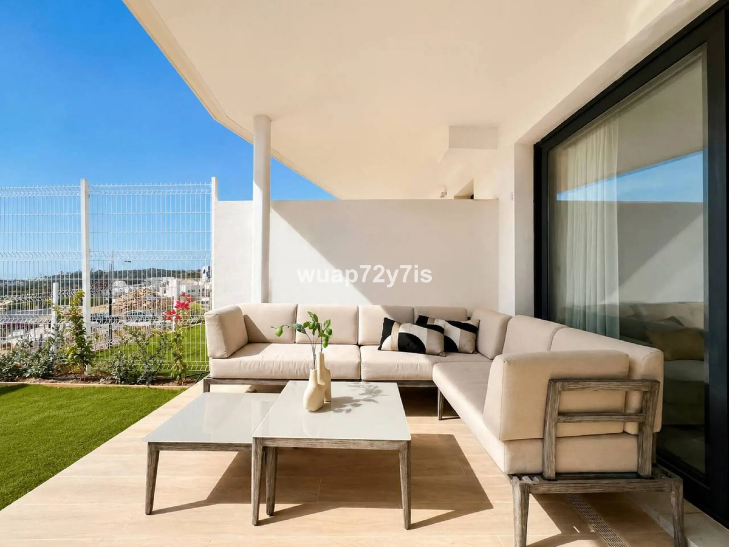 Two-Bedroom Apartment with Spacious Terrace and Sea Views in One Eighty, Estepona