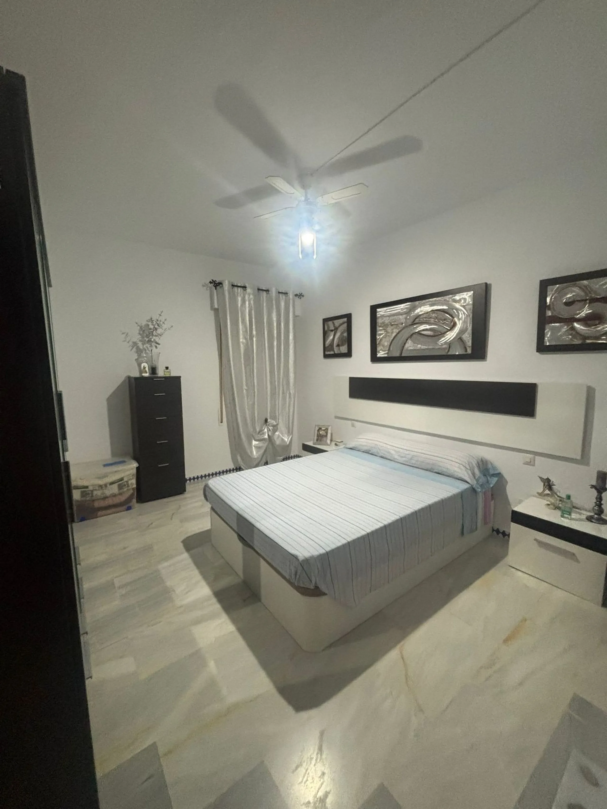Prime Frontline Beach Apartment on Estepona's Serene Playa de Guadalobón
