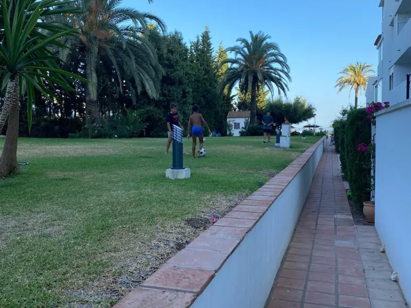 Prime Frontline Beach Apartment on Estepona's Serene Playa de Guadalobón