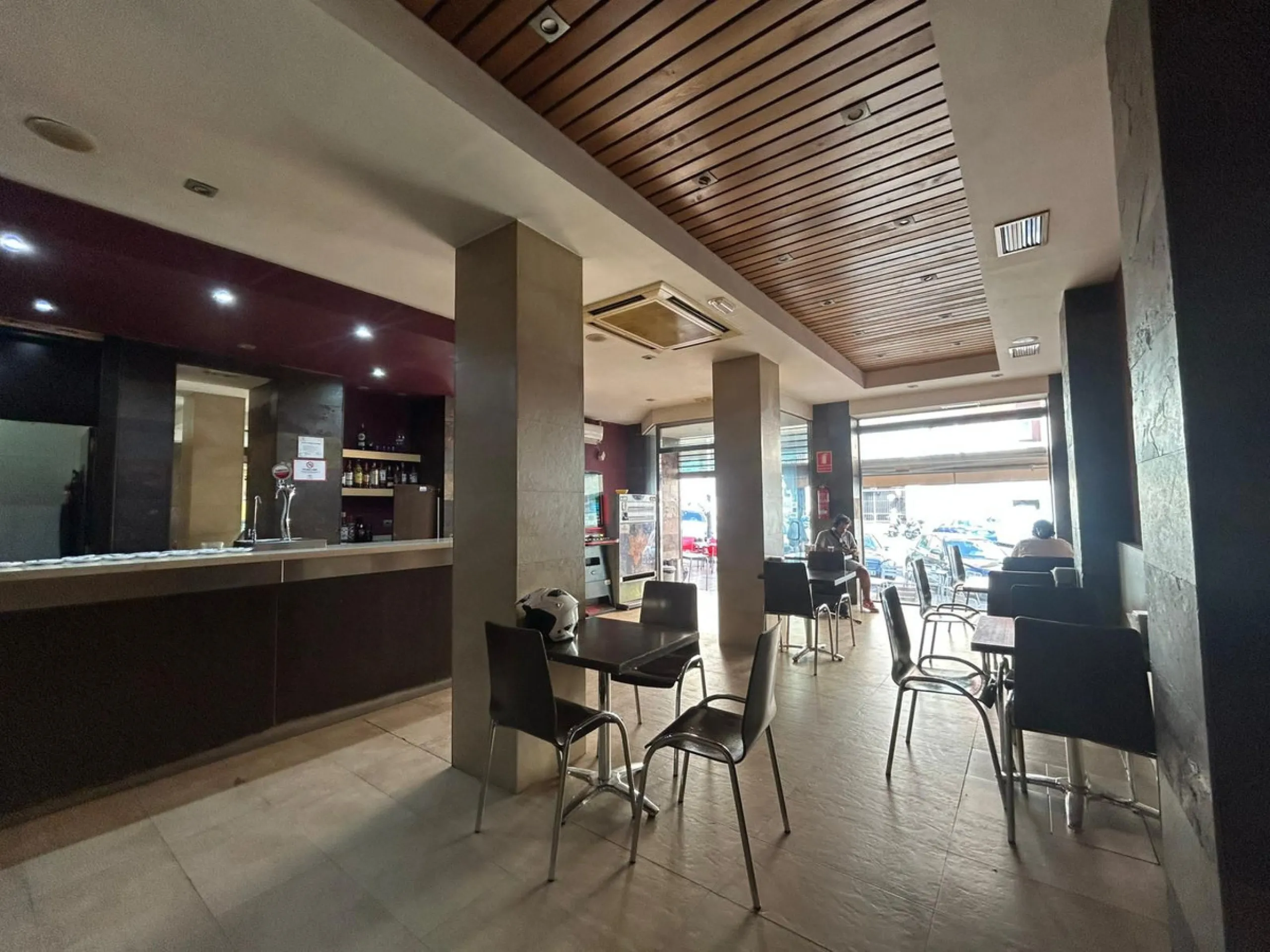 Commercial - Commercial Premises в продаже в Marbella, Málaga. Площадь дома 231 м²