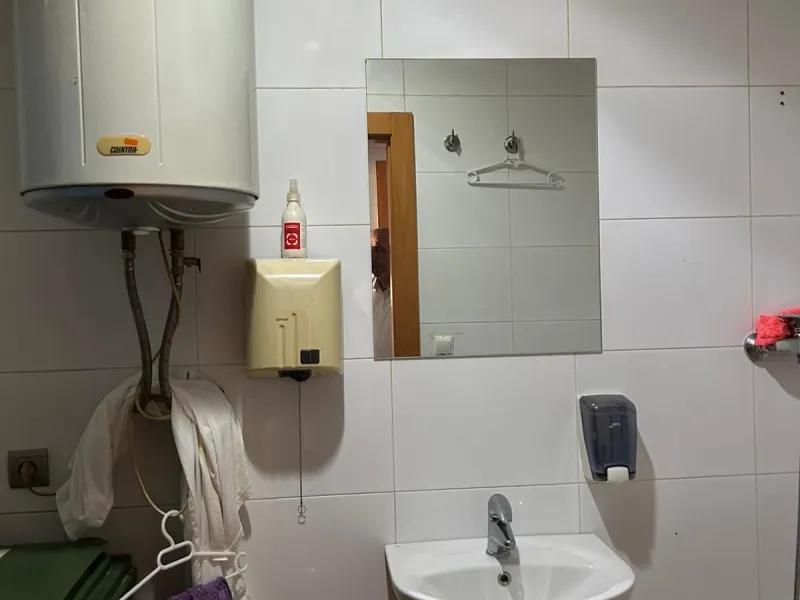Commercial - Commercial Premises в продаже в Marbella, Málaga. Площадь дома 231 м²
