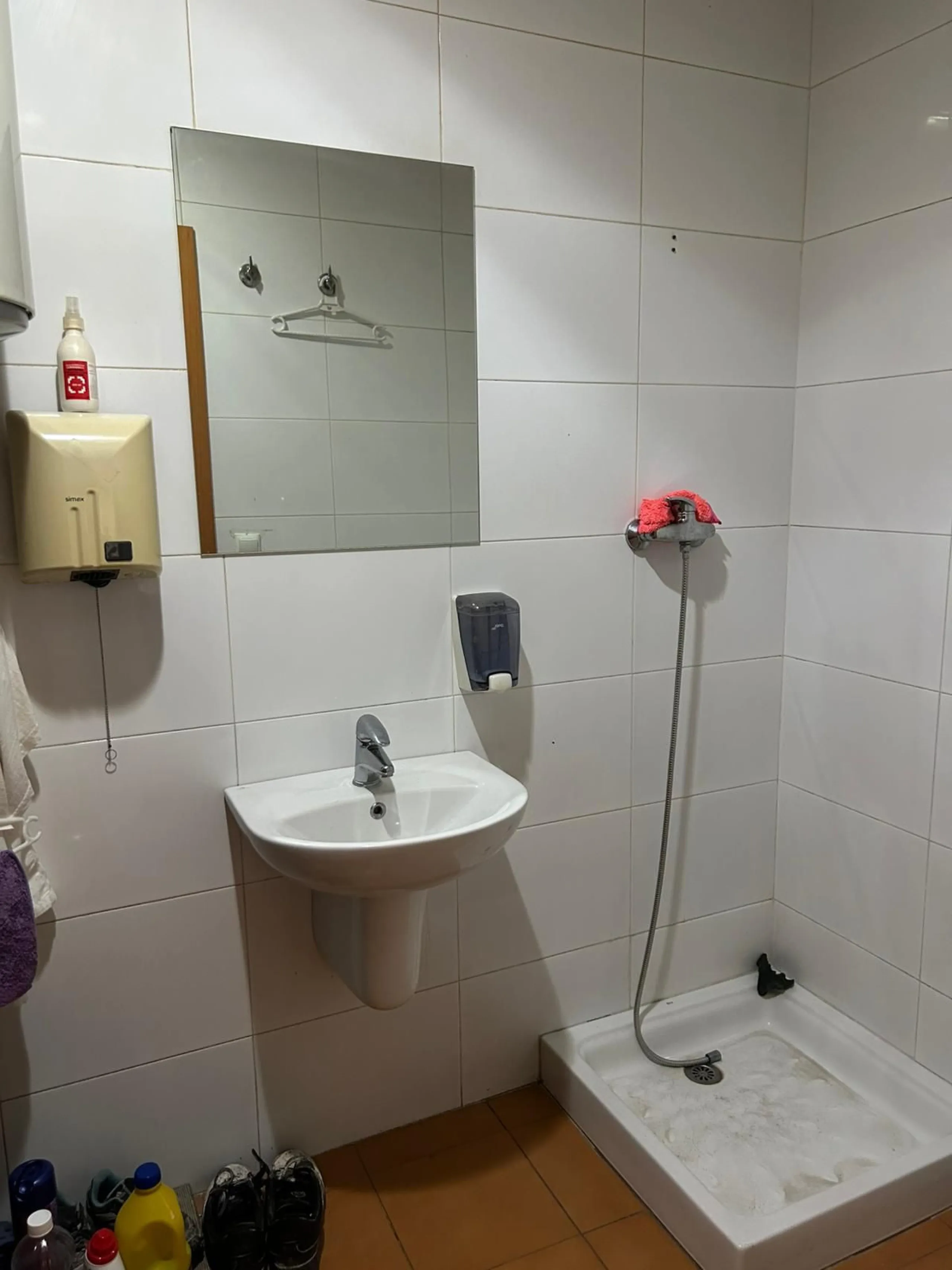 Commercial - Commercial Premises в продаже в Marbella, Málaga. Площадь дома 231 м²