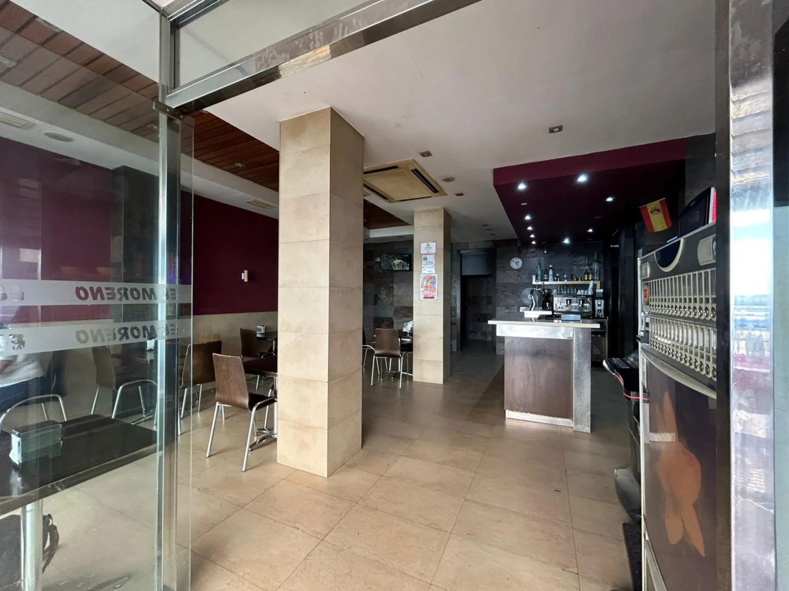 Commercial - Commercial Premises в продаже в Marbella, Málaga. Площадь дома 231 м²