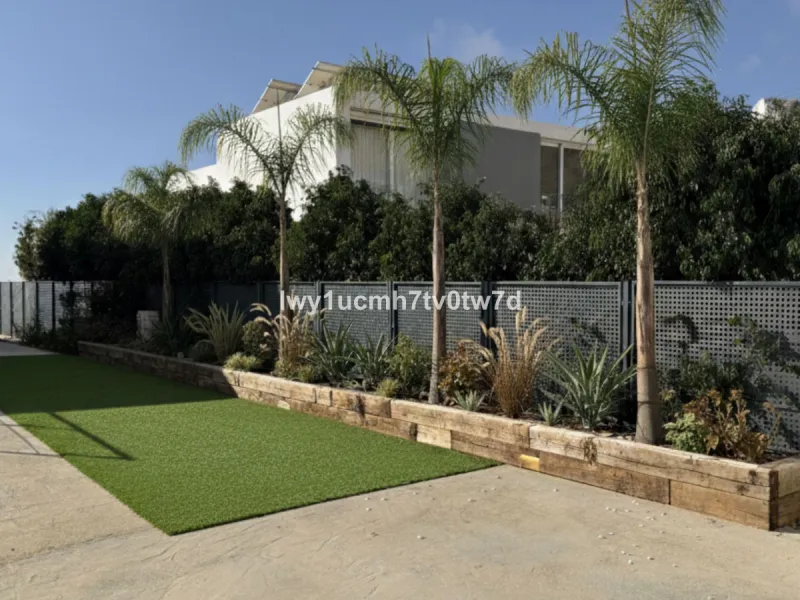 House - Detached Villa в продаже в Benalmadena, Málaga. В доме 4 спален и 3 ванных комнат. Площадь дома 303 м². Площадь участка 1149 м²