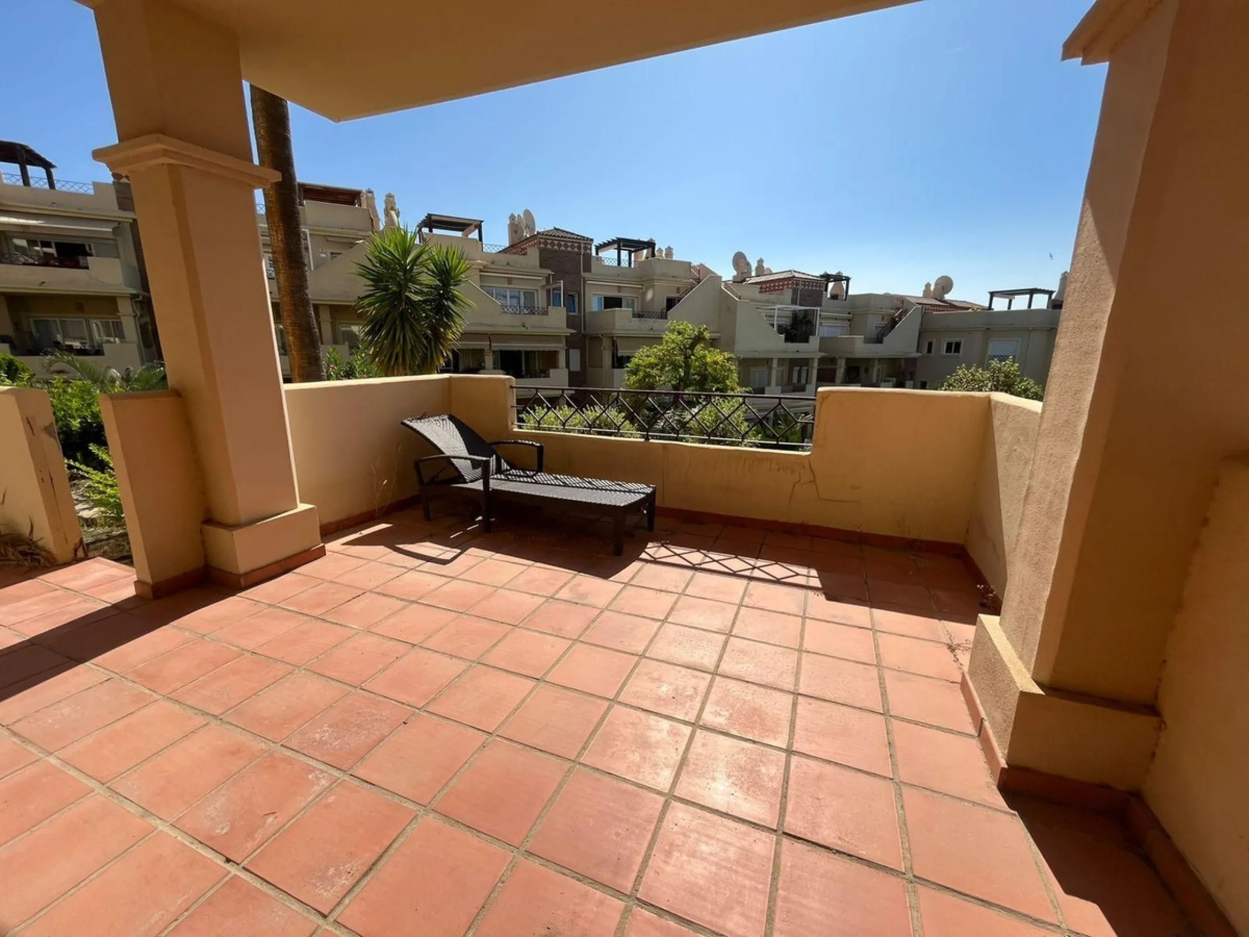 GREAT OPPORTUNITY IN ESTEPONA – BEL-AIR AREA