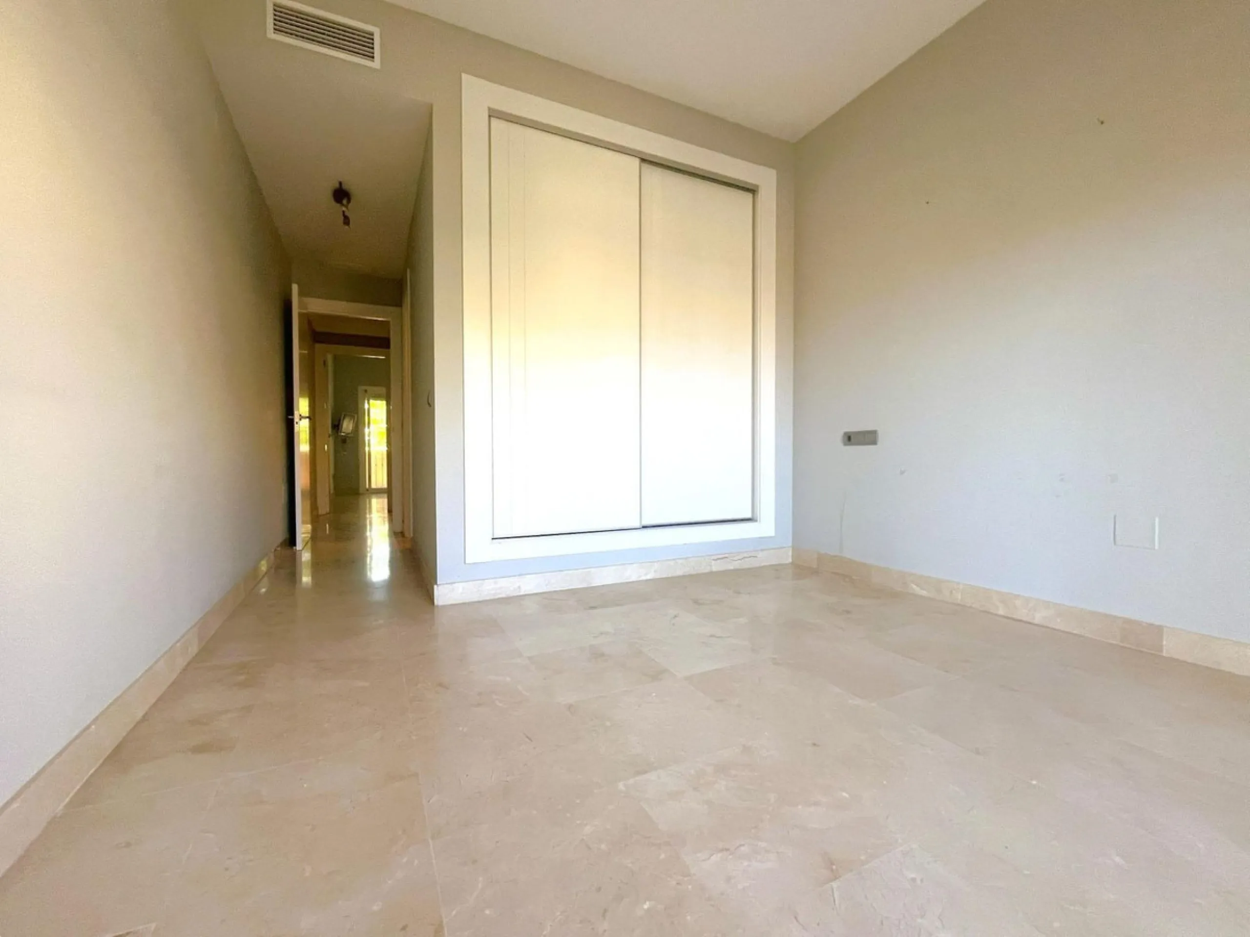 GREAT OPPORTUNITY IN ESTEPONA – BEL-AIR AREA