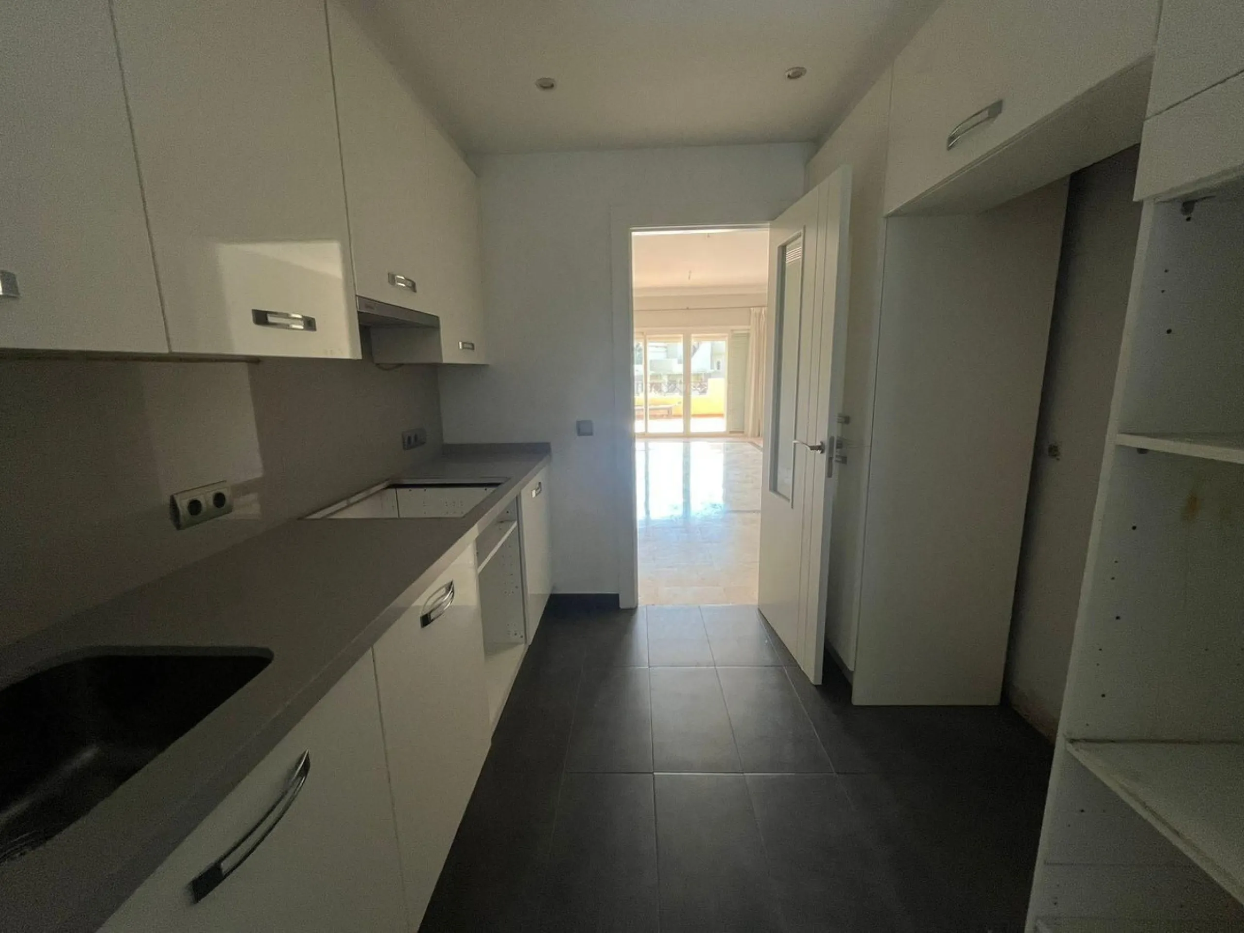 GREAT OPPORTUNITY IN ESTEPONA – BEL-AIR AREA