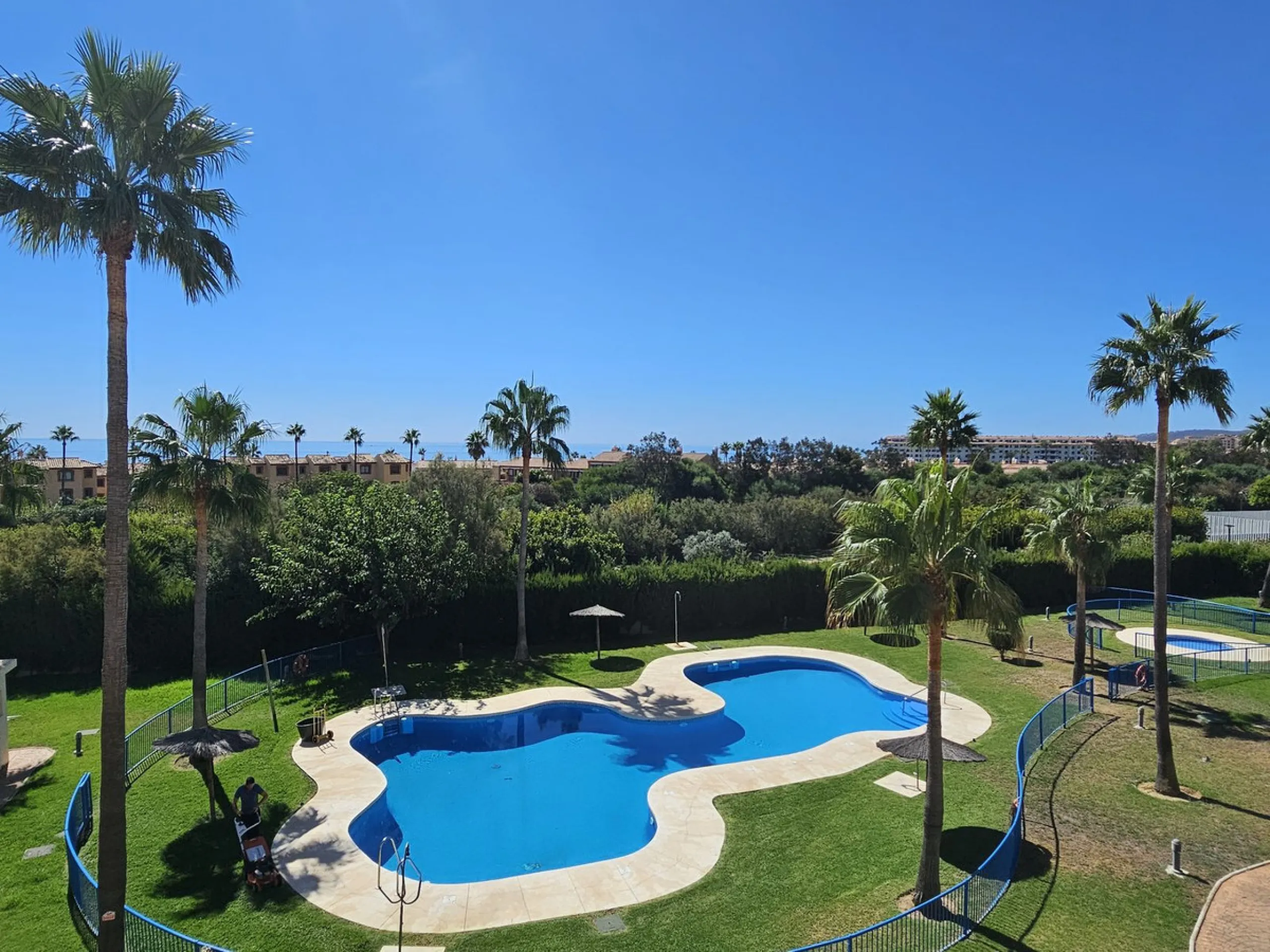 Stunning Sea View Penthouse – Just 300m from the Beach