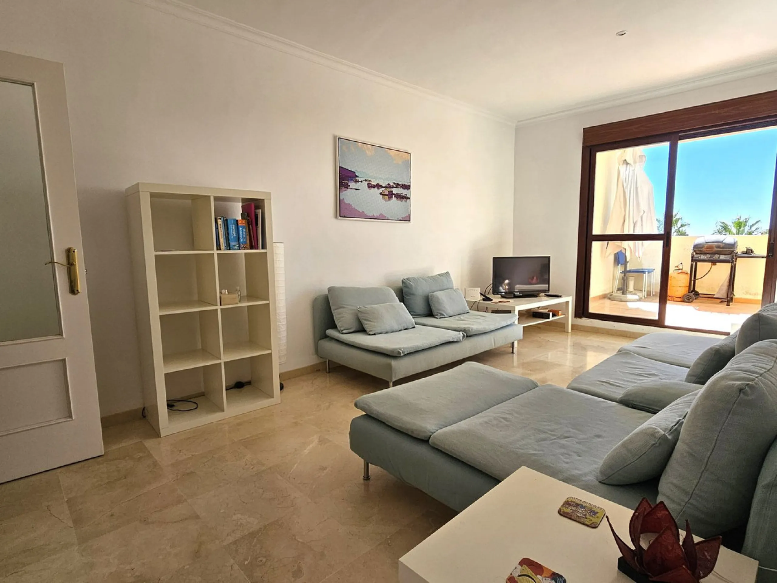 Stunning Sea View Penthouse – Just 300m from the Beach