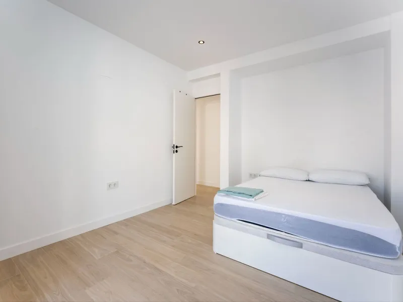 AN IDEAL SPACIOUS FAMILY HOME THAT ASO OFFERS EXCELLENT RENTAL OPPORTUNITIES