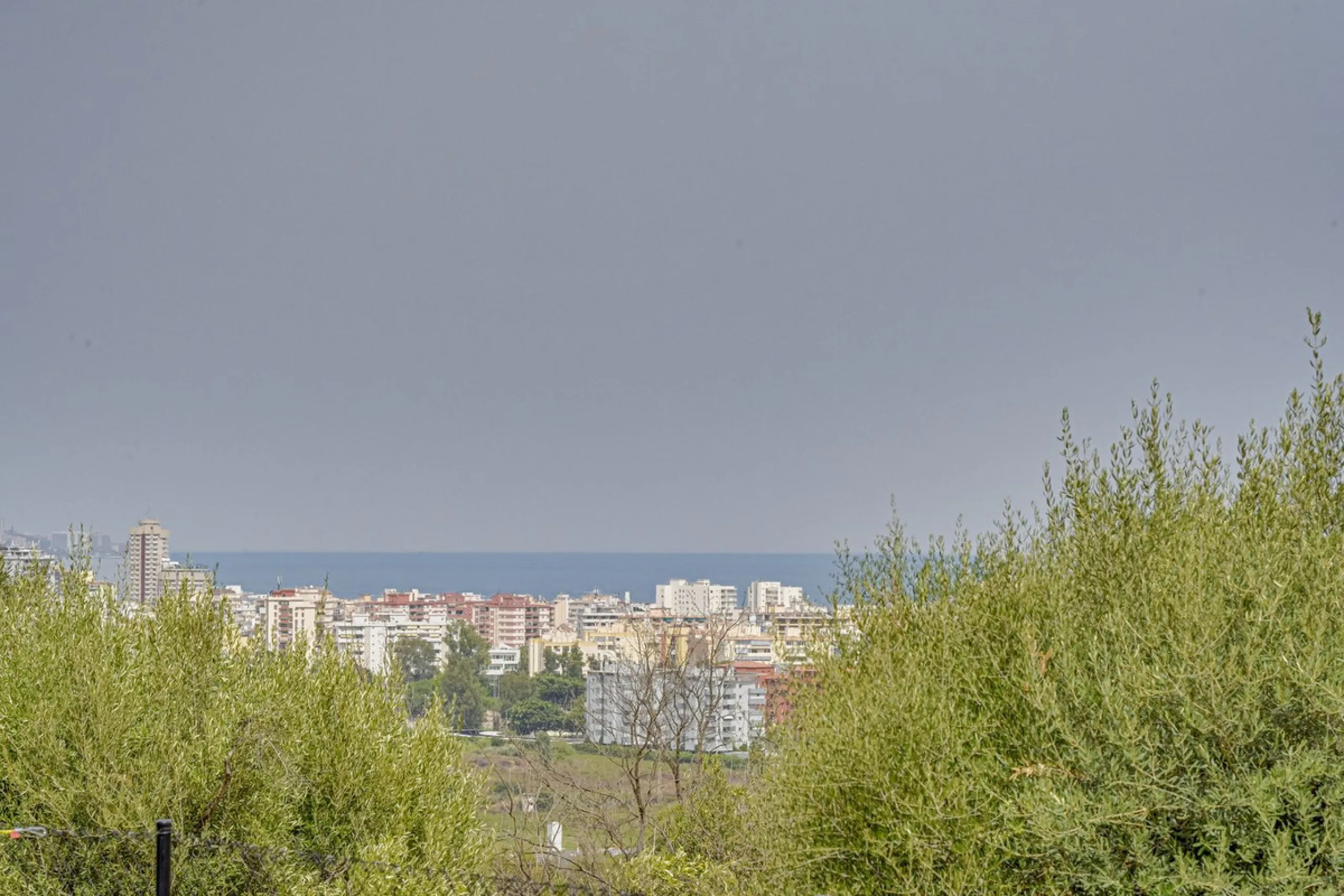Luxury Ground-Floor CORNER-Apartment with Panoramic Sea & Mountain Views