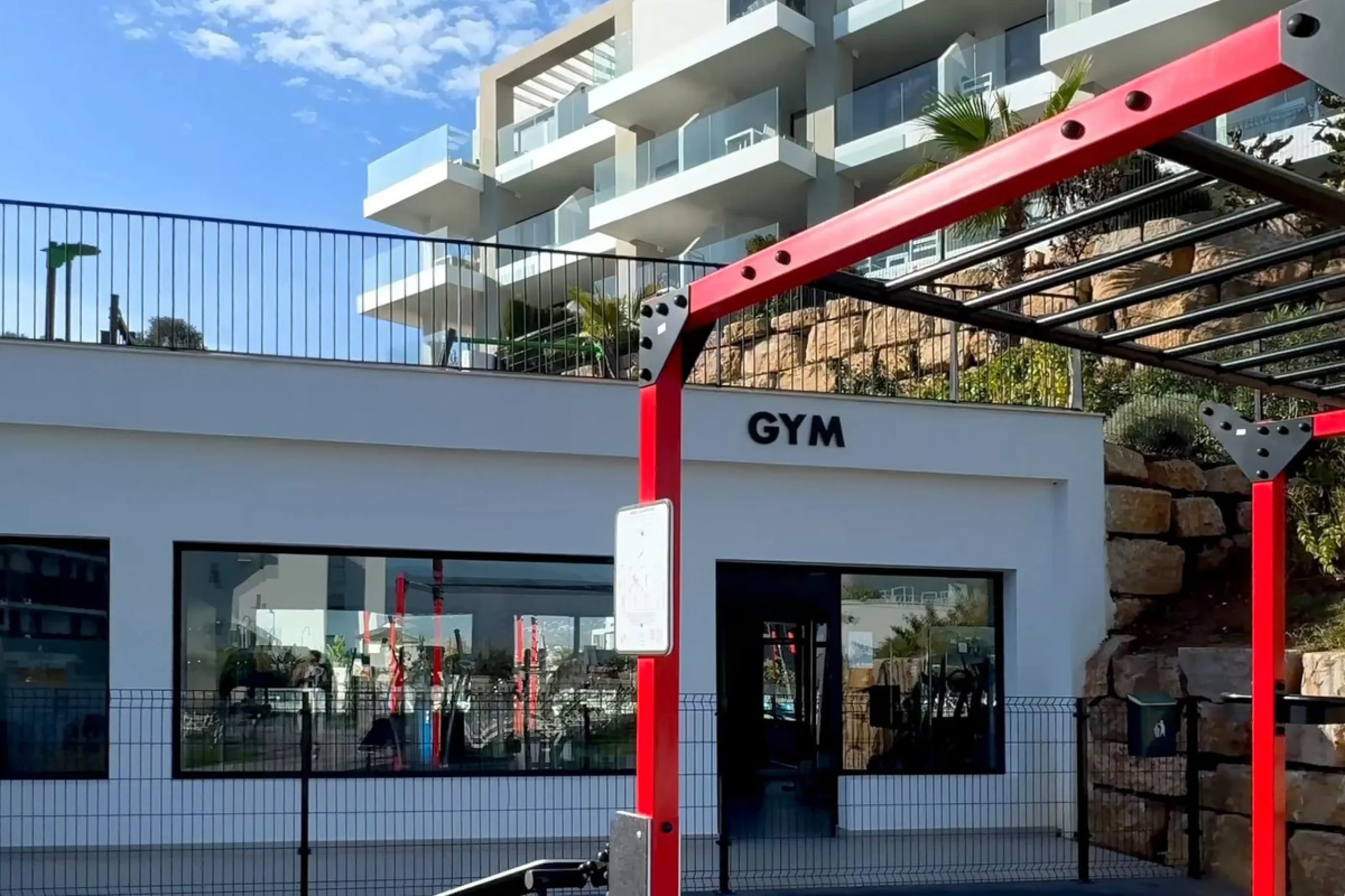 Luxury Ground-Floor CORNER-Apartment with Panoramic Sea & Mountain Views