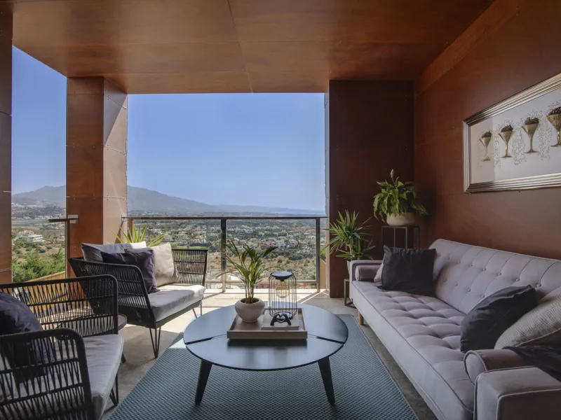 This beautifully presented 3 level townhouse combines space, comfort, and privacy with exceptional views. Offering 3 bedrooms, 2 bathrooms, and a guest toilet, the home is in excellent condition throughout.