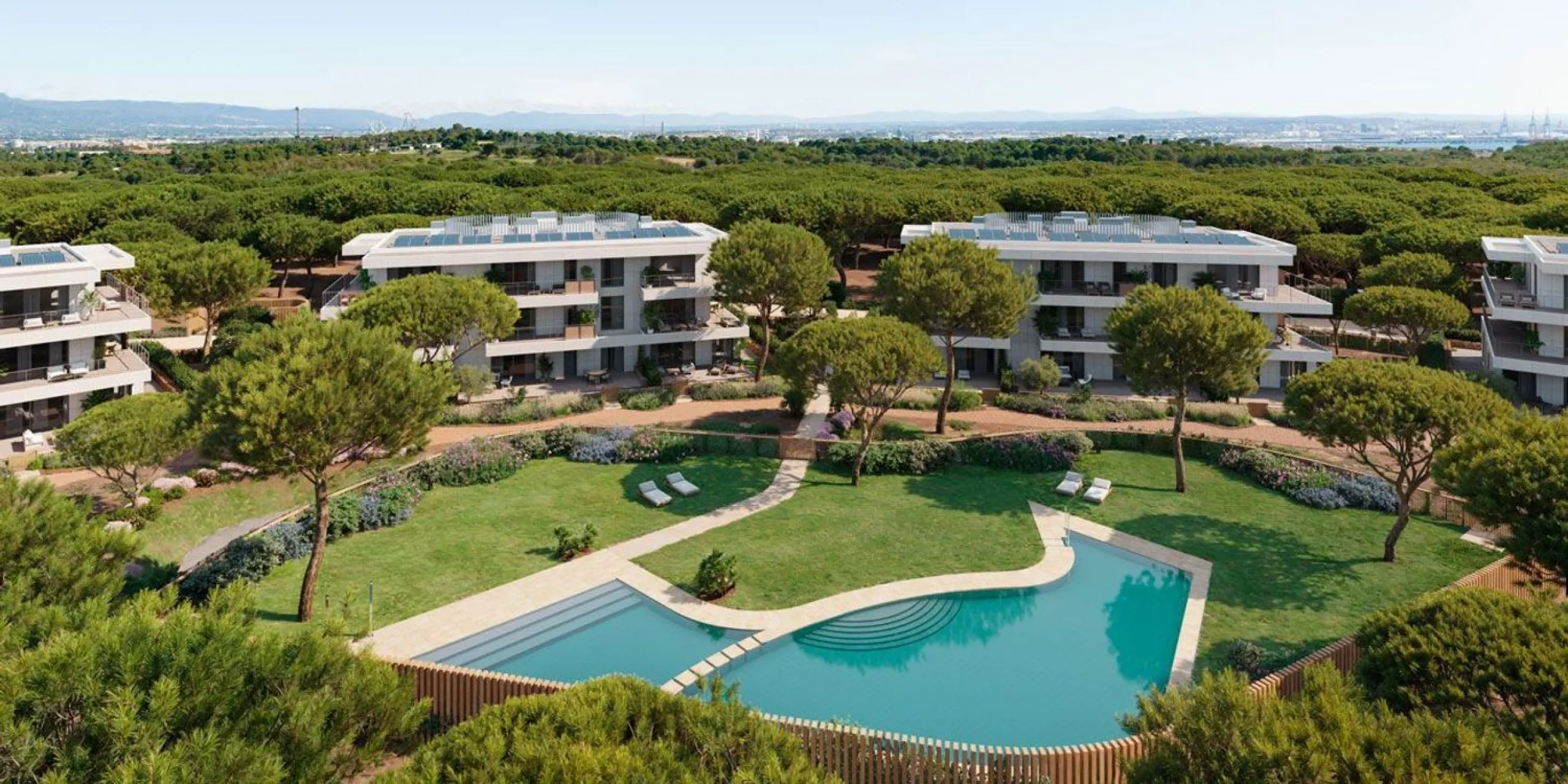 Exclusive 3-Bedroom Apartment with Spacious Terrace on the Costa Dorada
