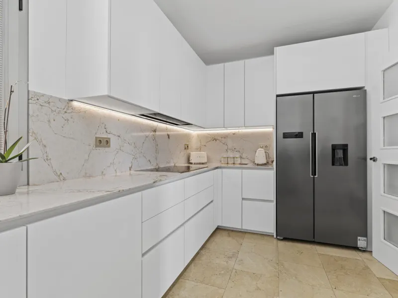 This beautifully presented 3 level townhouse combines space, comfort, and privacy with exceptional views. Offering 3 bedrooms, 2 bathrooms, and a guest toilet, the home is in excellent condition throughout.